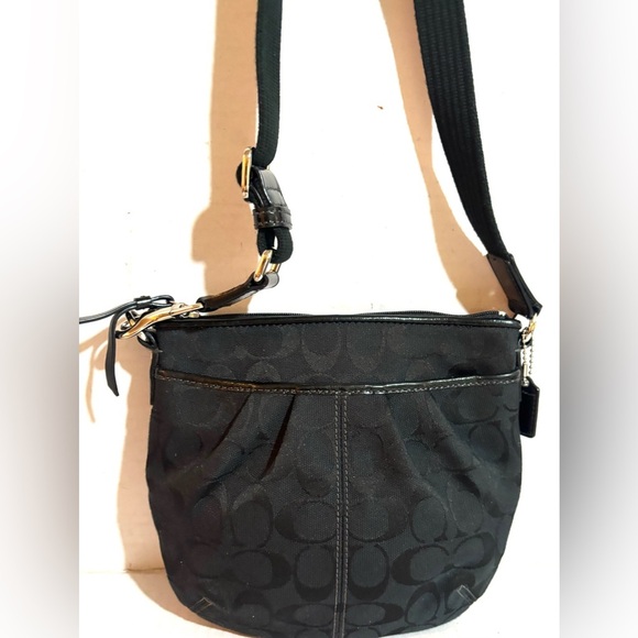 Coach vintage CC signature print canvas crossbody handbag - Picture 6 of 6